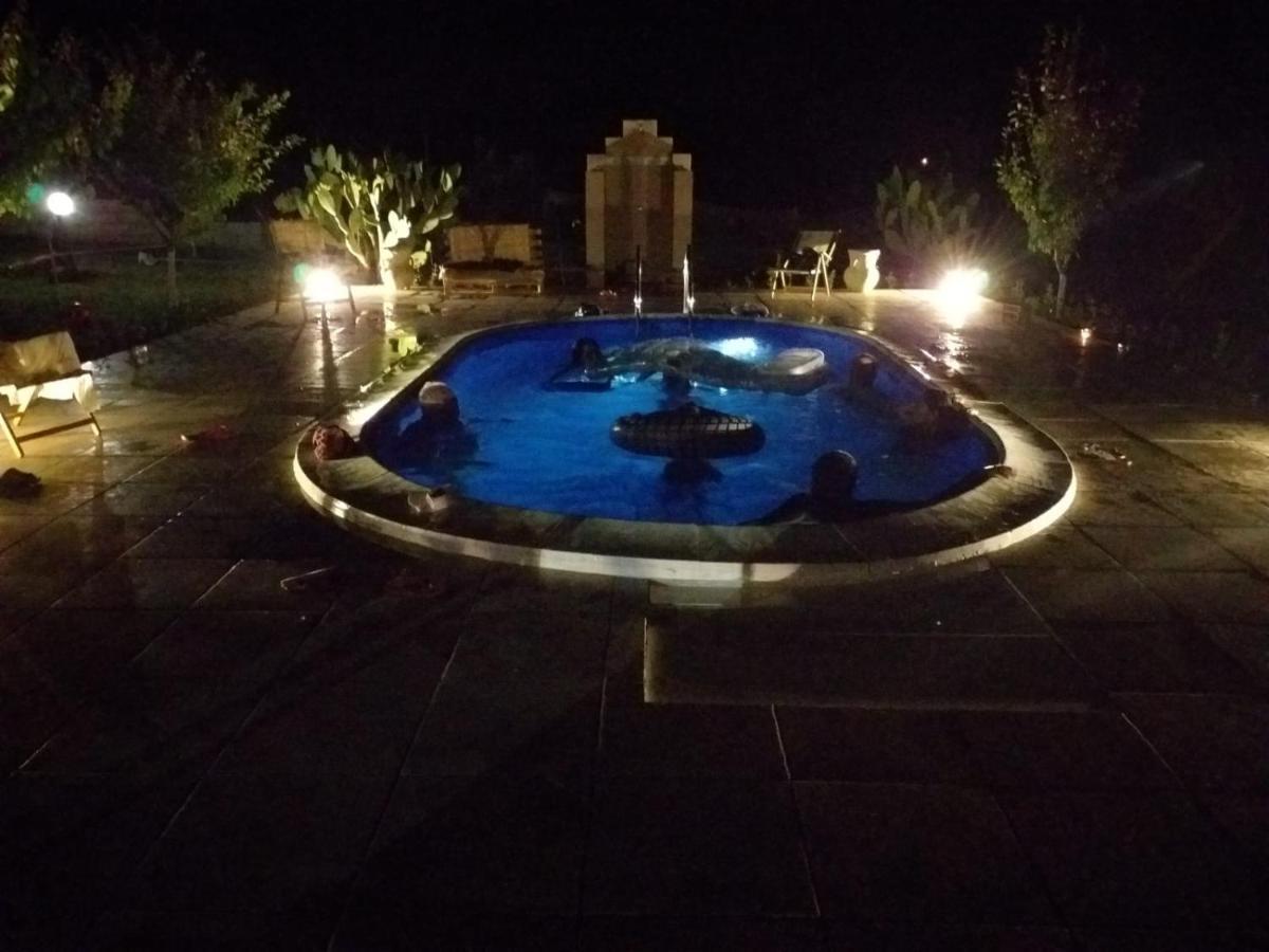 Indipendente Con Piscina Uso Esclusivo Internet Illimitato Villa Siniscola Exterior photo